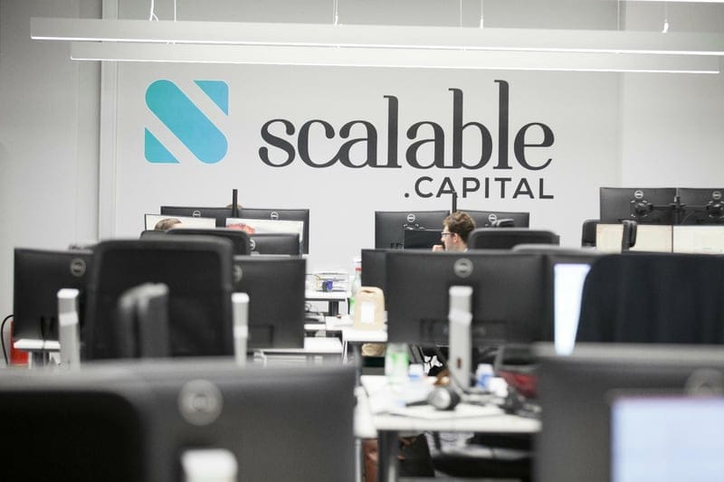 Немецкий брокер Scalable Capital закрывает счета гражданам России и Беларуси