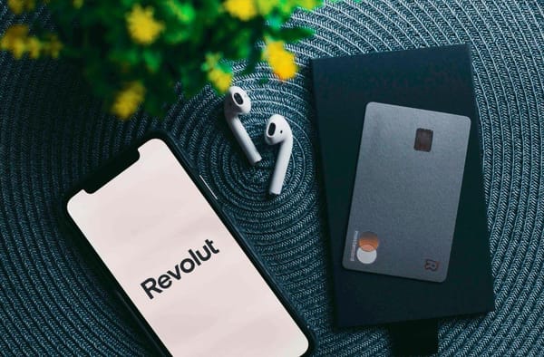 Revolut передал мошенникам паспорта, адреса и историю биткоин-транзакций клиентов